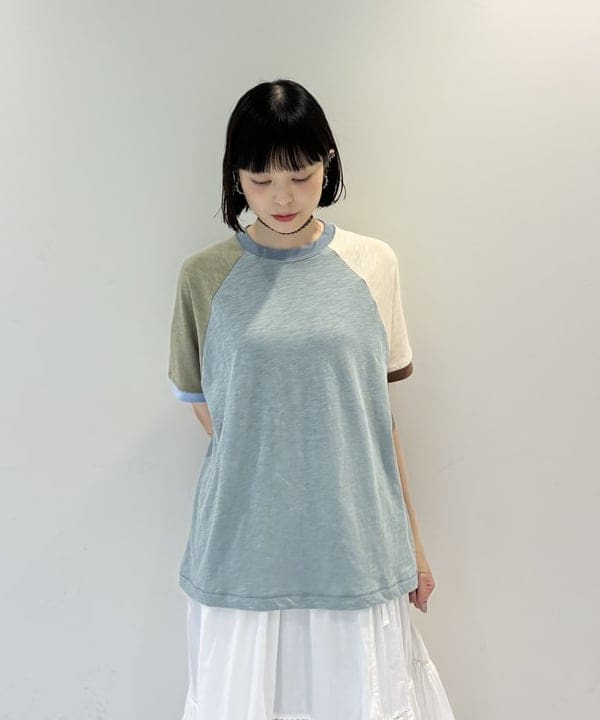 りかちょび/岸本梨佳さんの「フリル ティアード スカート」を使ったコーディネート