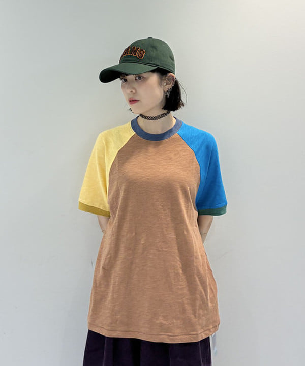 りかちょび/岸本梨佳さんの「BEAMS ベーシック キャップ｜ロゴキャップ｜定番」を使ったコーディネート