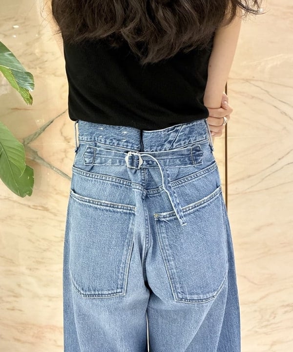 中丸　栞さんの「BEAMS WOMEN｜AK+1 / レイヤード リブ タンクトップ」を使ったコーディネート