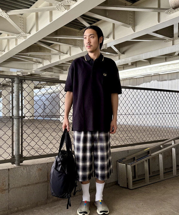 高遠 恒巳さんの「BEAMS WOMEN｜BEAMS｜【別注】FRED PERRY / Relaxed Fit Pique Polo Shirt｜ポロシャツ｜リラックスフィット」を使ったコーディネート