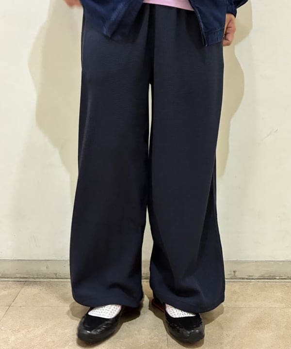マツミヤさんの「BEAMS WOMEN｜【別注】Champion / サーマル パンツ」を使ったコーディネート