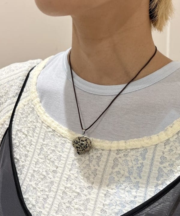あさひさんの「BEAMS WOMEN｜ハート ストーン トップ ネックレス」を使ったコーディネート