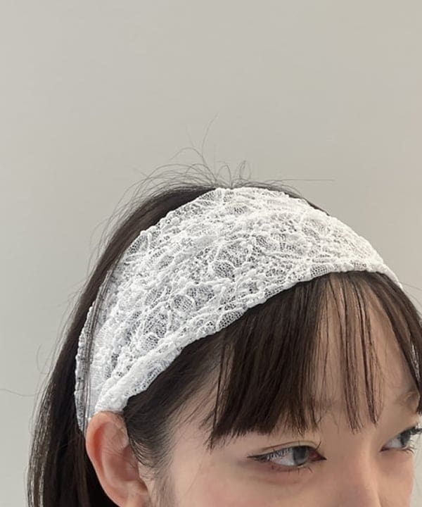 rinnaさんの「BEAMS WOMEN｜クラシック ベロア ミニ ワンピース」を使ったコーディネート