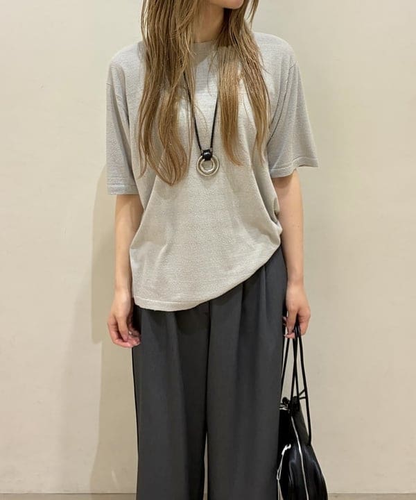 CHIHIROさんの「BEAMS WOMEN｜【別注】BATONER / クルーネック ニット」を使ったコーディネート