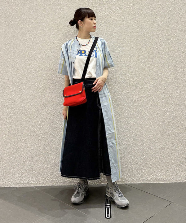 りかちょび/岸本梨佳さんの「BEAMS WOMEN｜ボーイ ビッグ タータン ワンピース」を使ったコーディネート