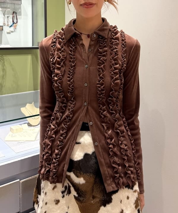 れいなさんの「BEAMS WOMEN｜フェイクファー ミニ スカート」を使ったコーディネート