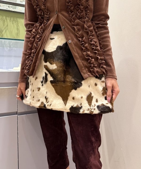 れいなさんの「BEAMS WOMEN｜フェイクファー ミニ スカート」を使ったコーディネート