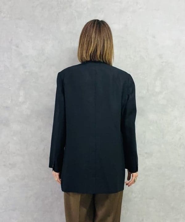 岩沢 珠代さんの「BEAMS WOMEN｜ラペルレス オーバー ジャケット」を使ったコーディネート