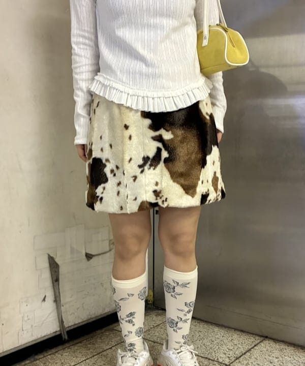 アンさんの「BEAMS WOMEN｜フェイクファー ミニ スカート」を使ったコーディネート