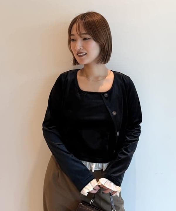 松本 佳菜子さんの「BEAMS WOMEN｜クロコ フラップ バッグ」を使ったコーディネート