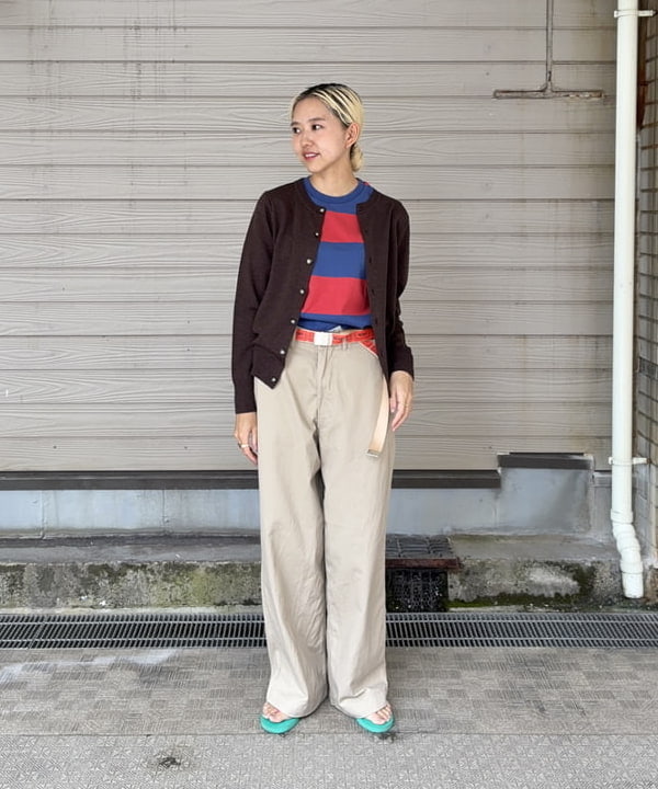 MATSUMOTO AMIさんの「BEAMS WOMEN｜12ゲージ BB エンブロイダリー カーディガン 26FW」を使ったコーディネート