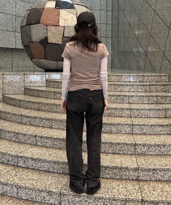 サワイさんの「BEAMS WOMEN｜maturely / スリーブレイヤー ロングスリーブ」を使ったコーディネート