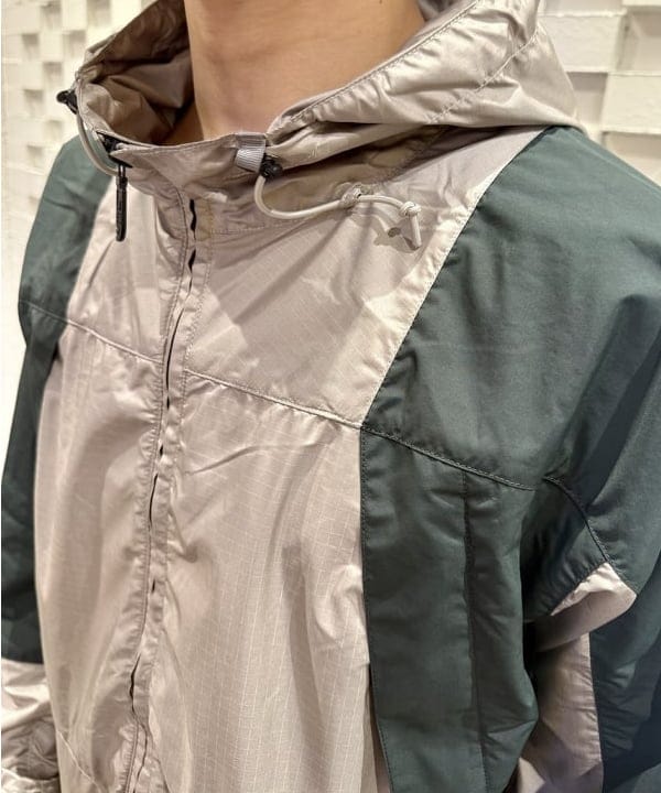 藤井 倖輝さんの「BEAMS WOMEN｜【別注】THE NORTH FACE PURPLE LABEL / マウンテン ウインド パーカ」を使ったコーディネート