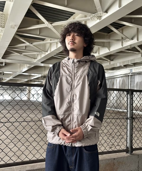 Gazziさんの「BEAMS WOMEN｜【別注】THE NORTH FACE PURPLE LABEL / マウンテン ウインド パーカ」を使ったコーディネート