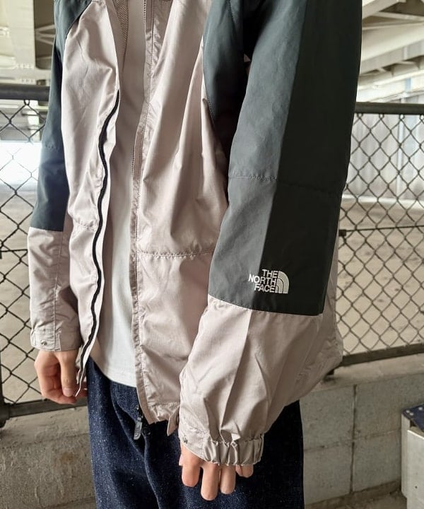 高遠 恒巳さんの「BEAMS WOMEN｜【別注】THE NORTH FACE PURPLE LABEL / マウンテン ウインド パーカ」を使ったコーディネート