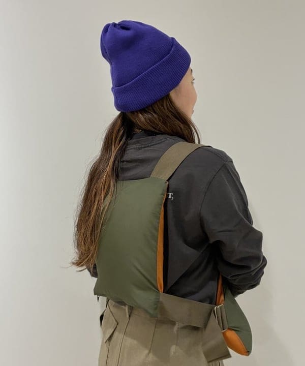 サイトウ　トモミさんの「BEAMS WOMEN｜maturely / リネン ウール ミリタリー パンツ」を使ったコーディネート