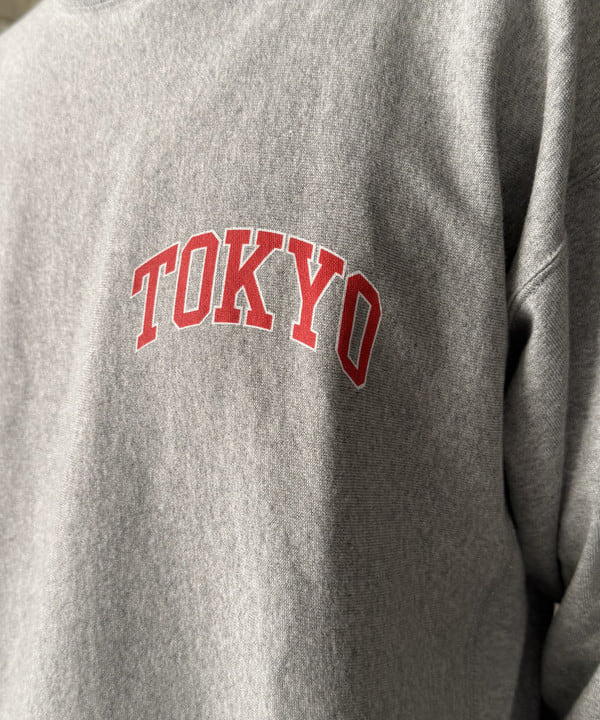 しゅうとさんの「BEAMS WOMEN｜【別注】Champion / リバースウィーブ（R）シティ ロングスリーブTシャツ」を使ったコーディネート