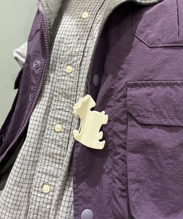 イガラシさんの「BEAMS WOMEN｜マウンテンパーカー ベスト」を使ったコーディネート