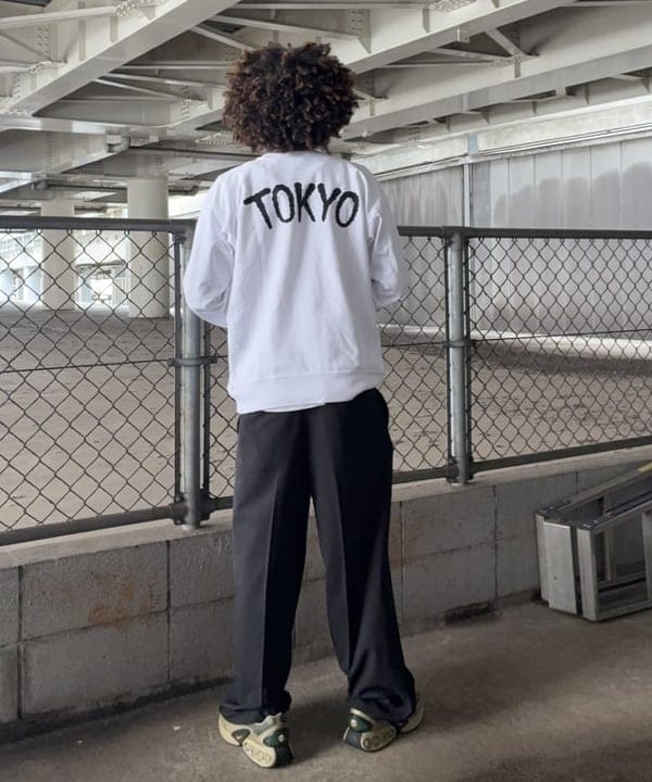 NADEL ナデールさんの「BEAMS WOMEN｜【別注】Champion / リバースウィーブ（R）シティ ロングスリーブTシャツ」を使ったコーディネート