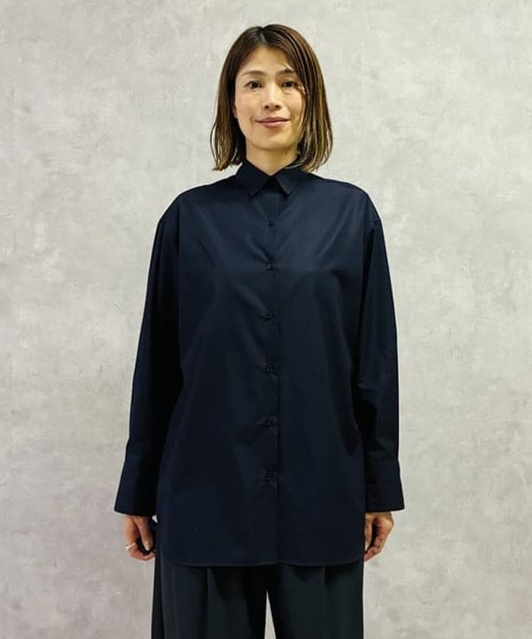 岩沢 珠代さんの「BEAMS WOMEN｜2WAY オーバーシャツ 26AW」を使ったコーディネート