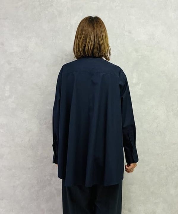 岩沢 珠代さんの「BEAMS WOMEN｜2WAY オーバーシャツ 26AW」を使ったコーディネート