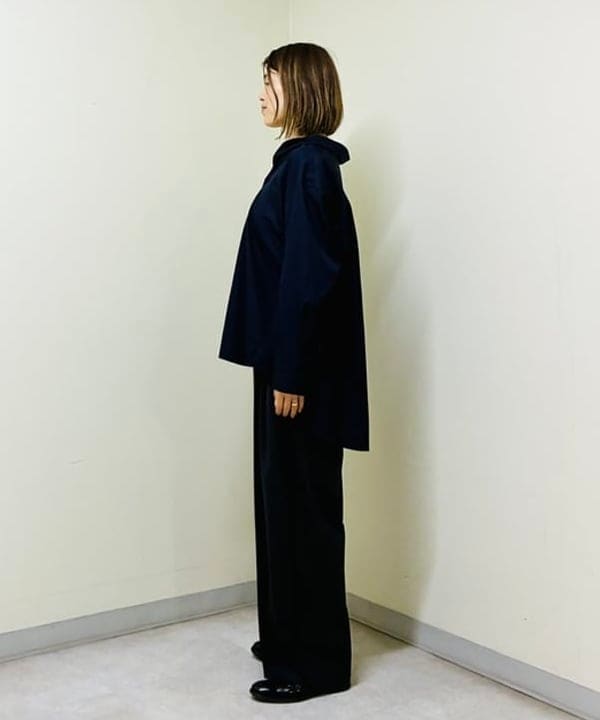 岩沢 珠代さんの「BEAMS WOMEN｜2WAY オーバーシャツ 26AW」を使ったコーディネート