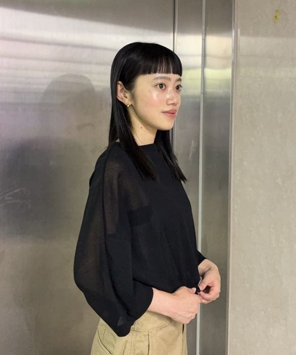 野村 美紅さんの「BEAMS WOMEN｜チノ ショーツ」を使ったコーディネート