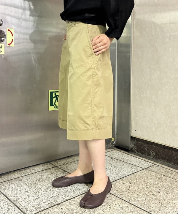 野村 美紅さんの「BEAMS WOMEN｜チノ ショーツ」を使ったコーディネート