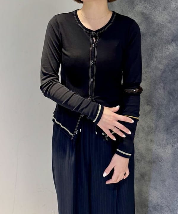 reinaさんの「BEAMS WOMEN｜ピンストライプ ワイド イージー パンツ」を使ったコーディネート