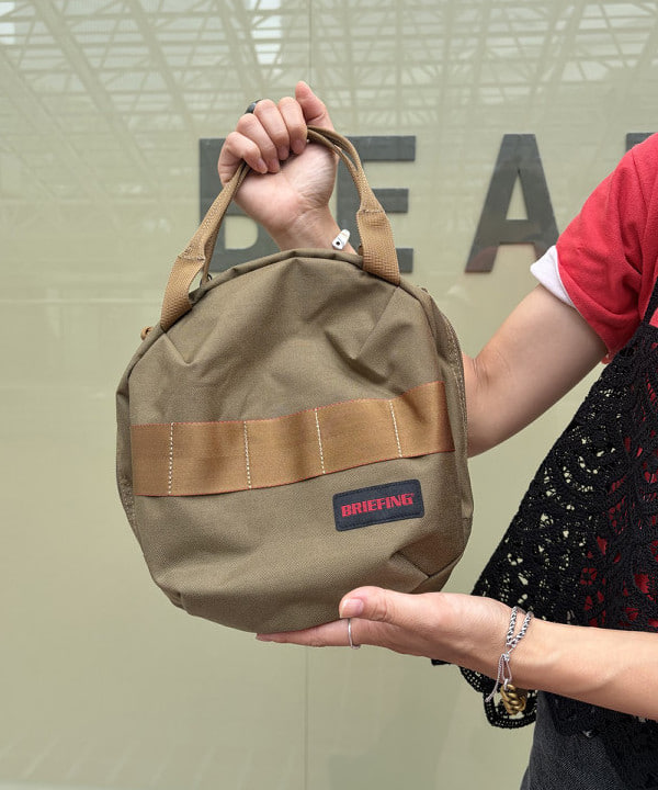 矢野(青木)優香さんの「BEAMS WOMEN｜maturely / レース ホルター トップ」を使ったコーディネート