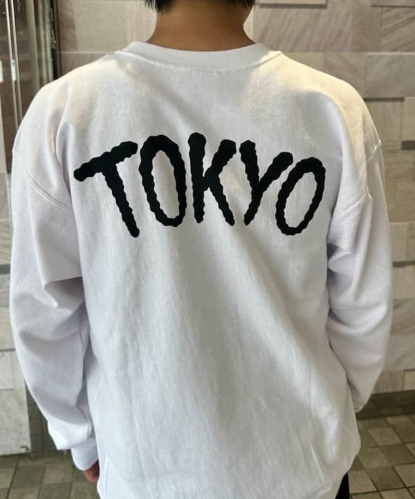 あがりえ ひゅうがさんの「【別注】Champion / リバースウィーブ（R）シティ ロングスリーブTシャツ」を使ったコーディネート