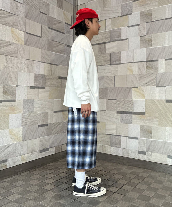松島 海斗さんの「【別注】Champion / リバーシブル ロングスリーブ Tシャツ」を使ったコーディネート