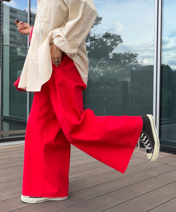 Heg.さんの「BEAMS WOMEN｜【別注】ELEPHANT BRAND / デッドストックフェード 下鼻 バンダナ」を使ったコーディネート