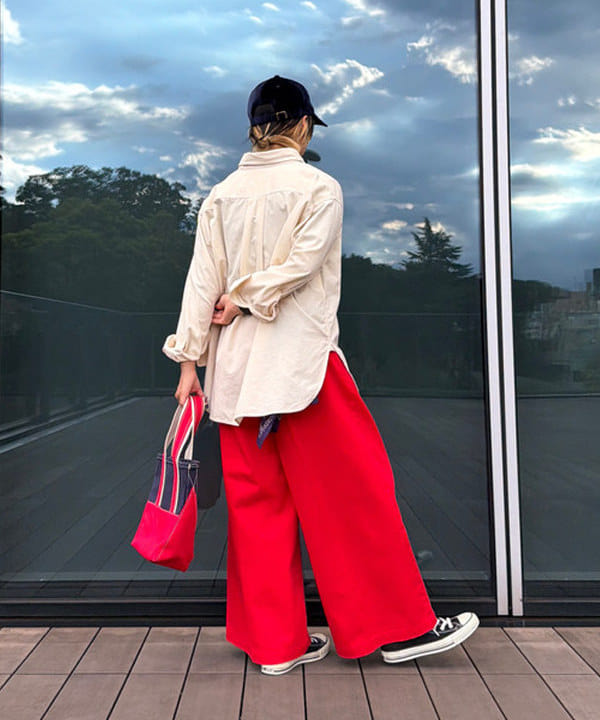 Heg.さんの「BEAMS WOMEN｜【別注】ELEPHANT BRAND / デッドストックフェード 下鼻 バンダナ」を使ったコーディネート