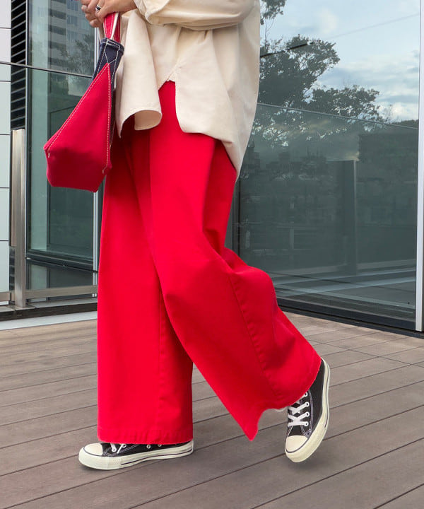 Heg.さんの「BEAMS WOMEN｜【別注】ELEPHANT BRAND / デッドストックフェード 下鼻 バンダナ」を使ったコーディネート