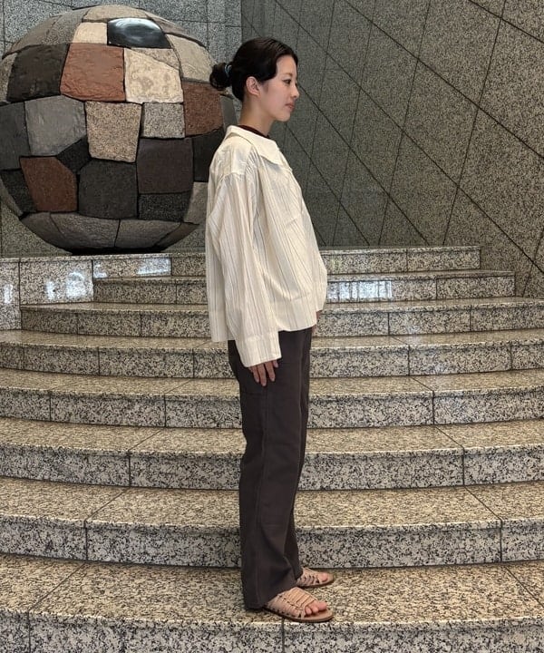 サワイさんの「BEAMS WOMEN｜ダブルニー パンツ」を使ったコーディネート