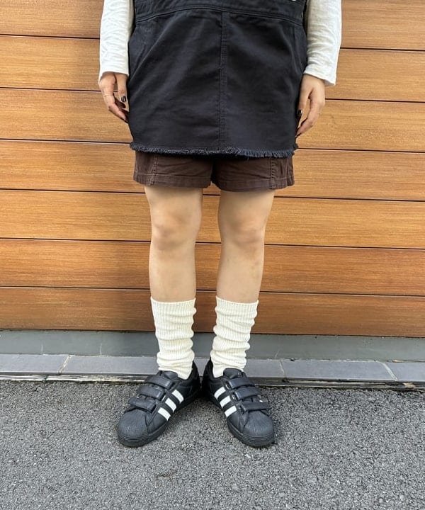 チナツさんの「BEAMS WOMEN｜クシュクシュ ソックス」を使ったコーディネート