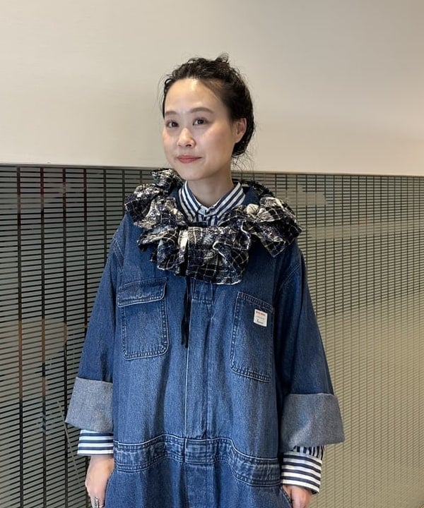 清水 彩乃さんの「BEAMS WOMEN｜ロンドン ストライプ ボタンダウン シャツ」を使ったコーディネート