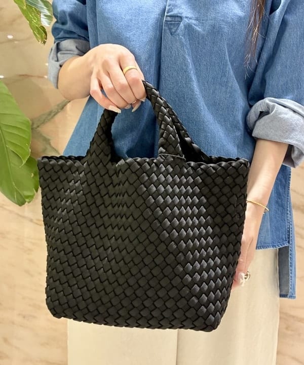 関 桂子さんの「BEAMS WOMEN｜TICCA / デニム チュニック」を使ったコーディネート