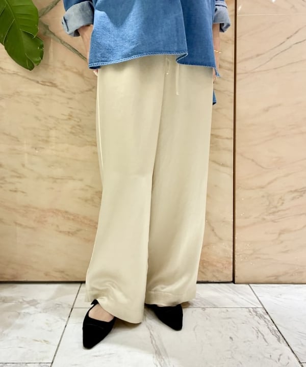 関 桂子さんの「BEAMS WOMEN｜TICCA / デニム チュニック」を使ったコーディネート