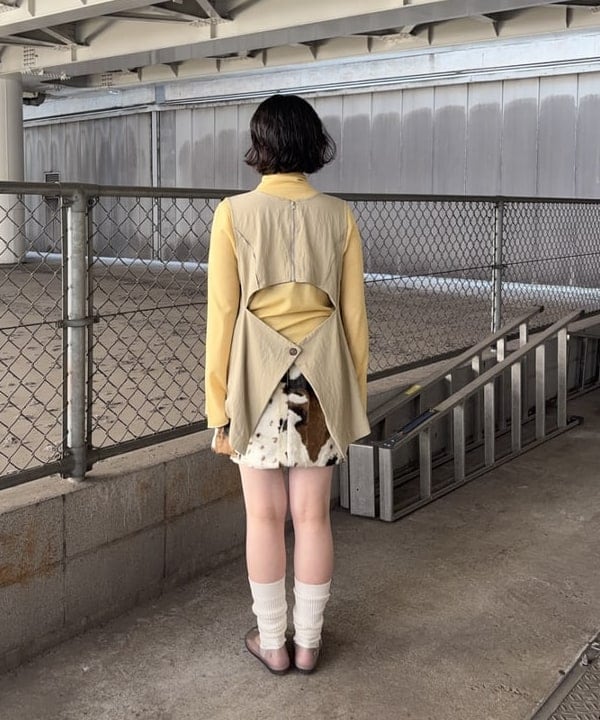 晶さんの「BEAMS WOMEN｜シアー レイヤー タートル カーディガン」を使ったコーディネート