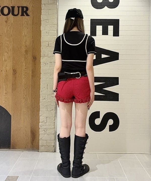 江口 息吹さんの「BEAMS WOMEN｜ポケット ワイド ベルト」を使ったコーディネート