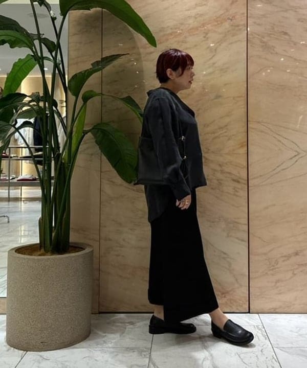 塚越 有紀さんの「BEAMS WOMEN｜PUNTI. / SHADE 3way バッグ」を使ったコーディネート