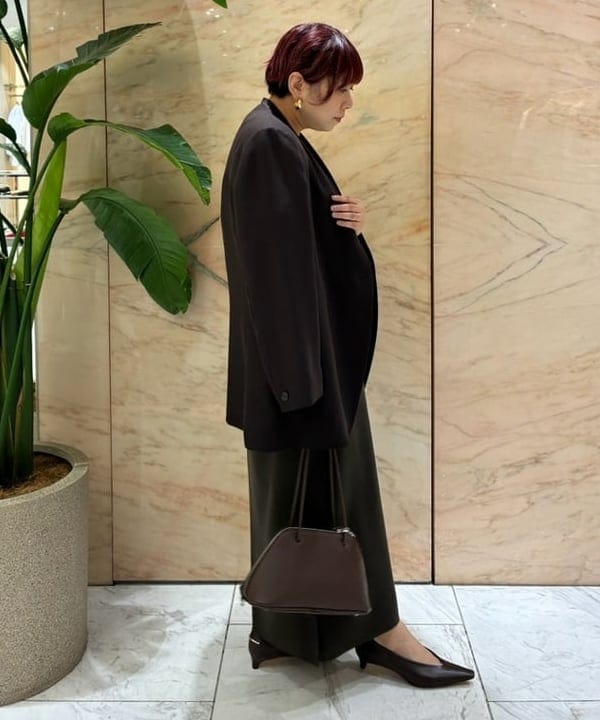 塚越 有紀さんの「BEAMS WOMEN｜＆MyuQ / HACO ショルダーバッグ」を使ったコーディネート