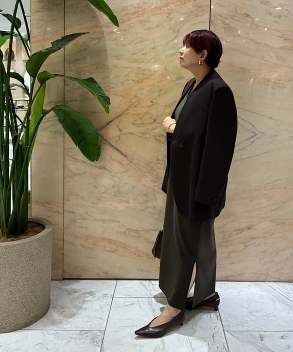 塚越 有紀さんの「BEAMS WOMEN｜＆MyuQ / HACO ショルダーバッグ」を使ったコーディネート