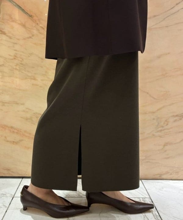 塚越 有紀さんの「BEAMS WOMEN｜＆MyuQ / HACO ショルダーバッグ」を使ったコーディネート
