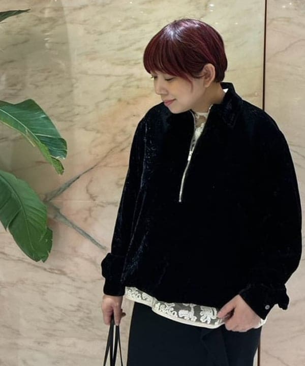 塚越 有紀さんの「BEAMS WOMEN｜YAHKI / YH-809 SHOULDER BAG」を使ったコーディネート