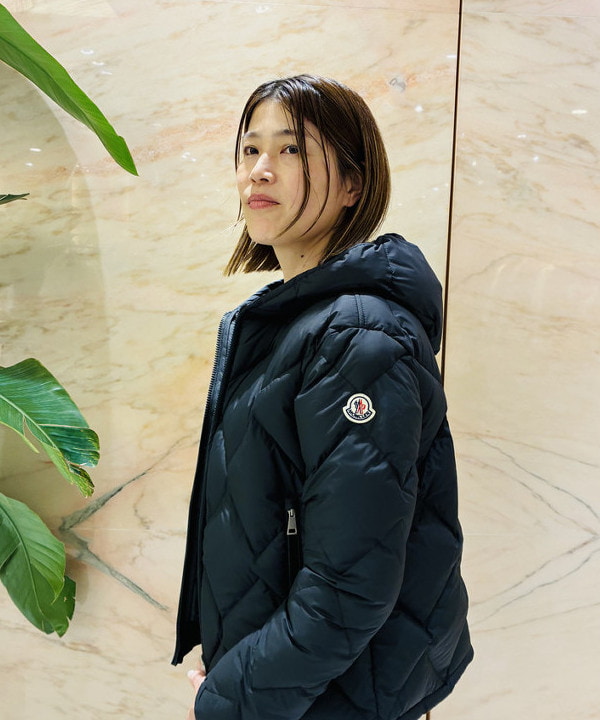 岩沢 珠代さんの「BEAMS WOMEN｜ベルスリーブ オーバー Tシャツ」を使ったコーディネート