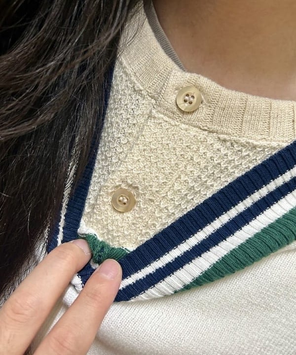 鎌田 悠次郎さんの「BEAMS WOMEN｜【別注】LACOSTE / チルデン ニット ベスト」を使ったコーディネート