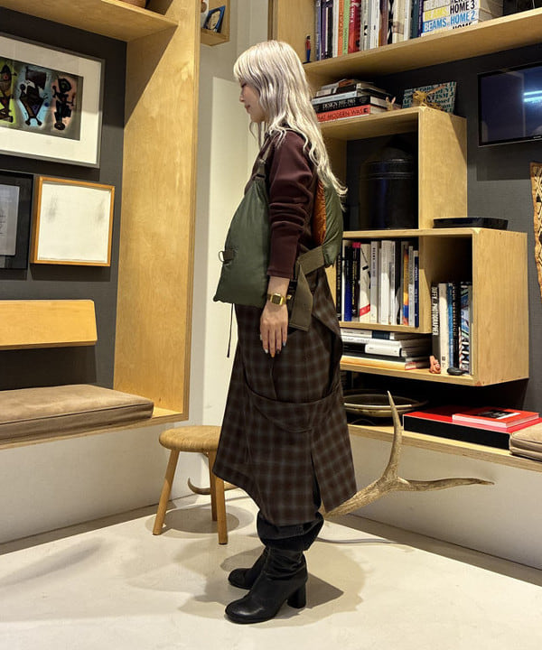 ando naoさんの「BEAMS WOMEN｜maturely / オクタ ミリタリー ベスト」を使ったコーディネート